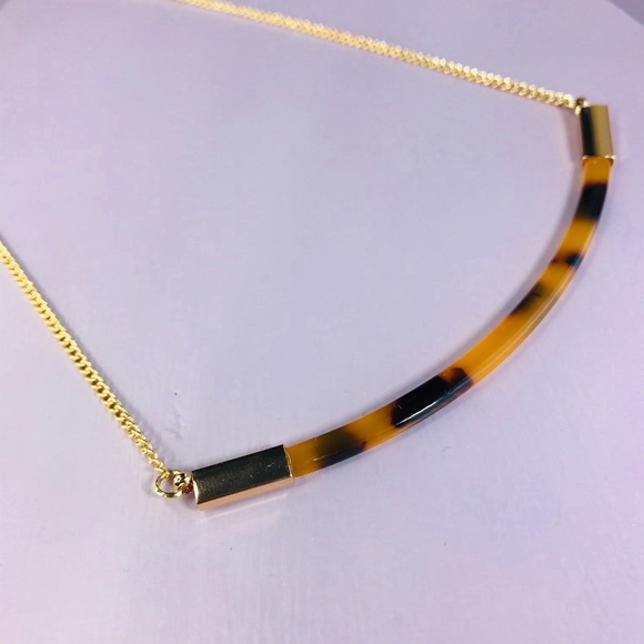 Tortoise Bar Collar - Picture 2 of 7